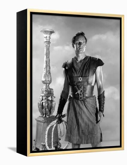 BEN-HUR, 1959 directed by WILLIAM WYLER Charlton Heston (b/w photo)-null-Framed Stretched Canvas