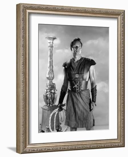 BEN-HUR, 1959 directed by WILLIAM WYLER Charlton Heston (b/w photo)-null-Framed Photo