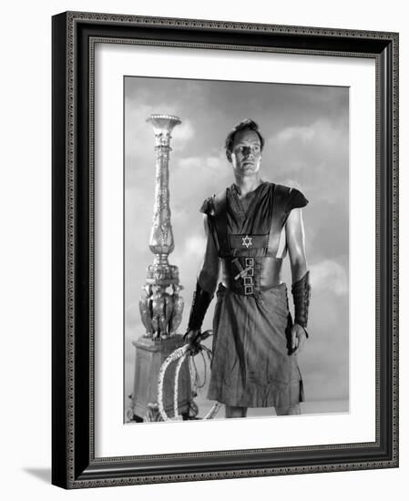 BEN-HUR, 1959 directed by WILLIAM WYLER Charlton Heston (b/w photo)-null-Framed Photo