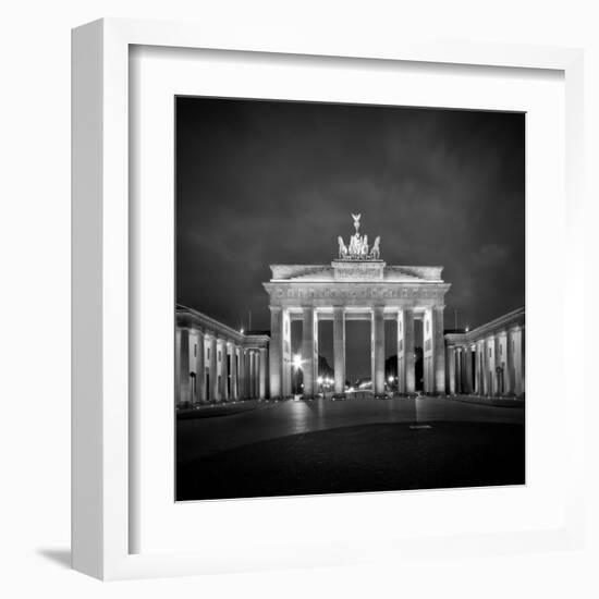 Berlin Brandenburg Gate-Melanie Viola-Framed Art Print