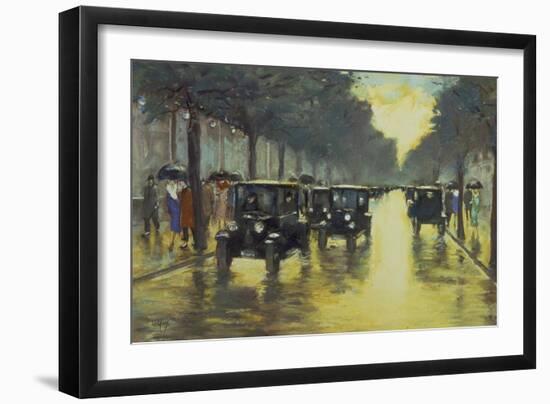 Berlin Street Scene with Cars in the Evening-Lesser Ury-Framed Giclee Print