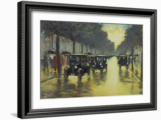 Berlin Street Scene with Cars in the Evening-Lesser Ury-Framed Giclee Print