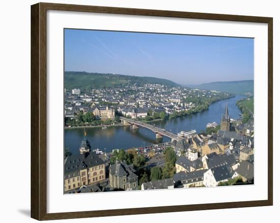 Bernkastel-Kues, Mosel Valley, Rheinland-Pfalz (Rhineland-Palatinate), Germany-Hans Peter Merten-Framed Photographic Print