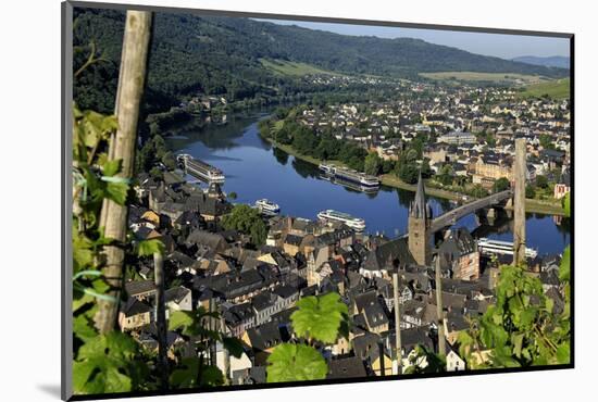 Bernkastel-Kues, Moselle Valley, Rhineland-Palatinate, Germany, Europe-Hans-Peter Merten-Mounted Photographic Print