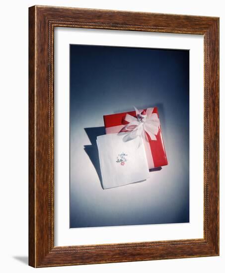 Best Selling Christmas Gifts - Napkins and Cards-Nina Leen-Framed Photographic Print