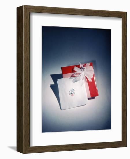 Best Selling Christmas Gifts - Napkins and Cards-Nina Leen-Framed Photographic Print