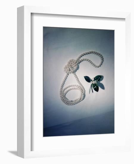 Best Selling Christmas Gifts - Pearl Necklace-Nina Leen-Framed Photographic Print