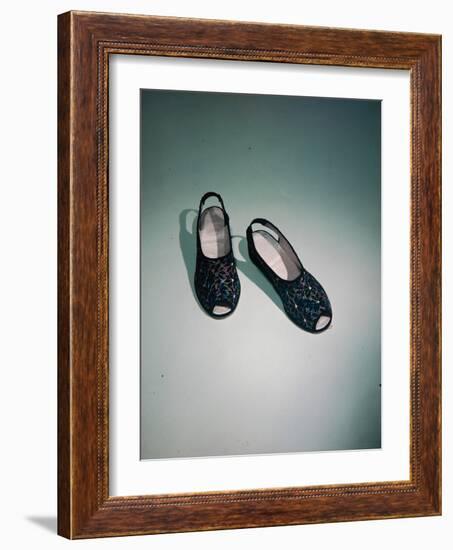 Best Selling Christmas Gifts - Peephole Shoes-Nina Leen-Framed Photographic Print