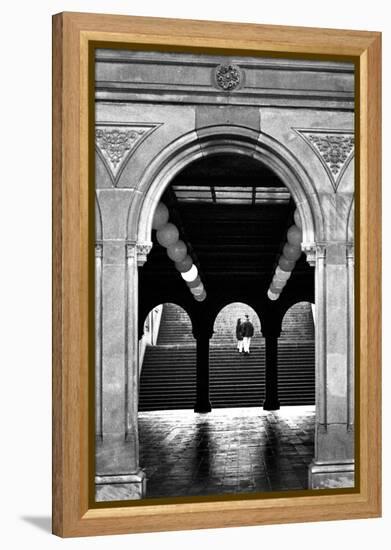 Bethesda Couple, Central Park, NYC-Jeff Pica-Framed Premier Image Canvas