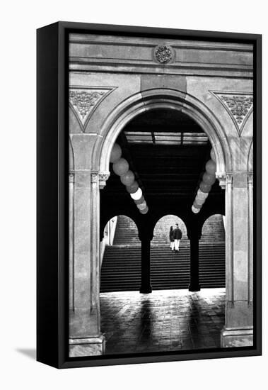 Bethesda Couple, Central Park, NYC-Jeff Pica-Framed Premier Image Canvas