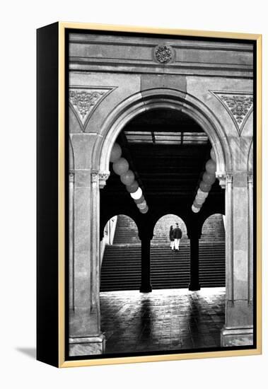 Bethesda Couple, Central Park, NYC-Jeff Pica-Framed Premier Image Canvas