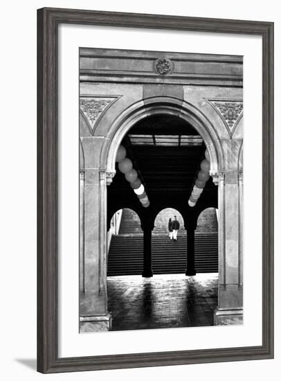 Bethesda Couple, Central Park, NYC-Jeff Pica-Framed Photographic Print