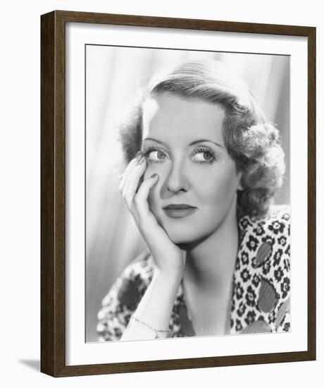 Bette Davis-null-Framed Photo