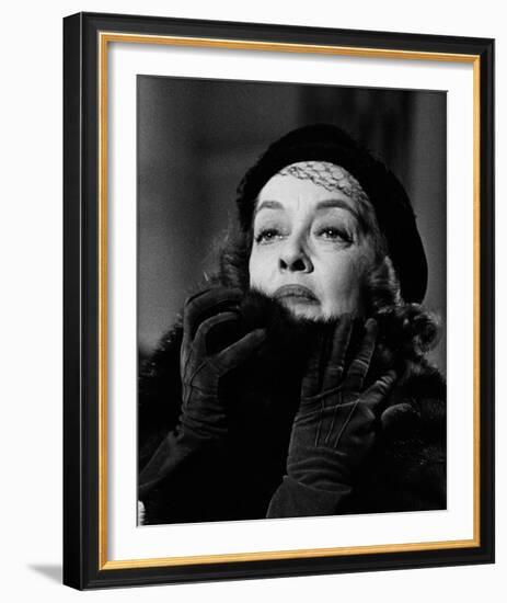 Bette Davis-null-Framed Photo