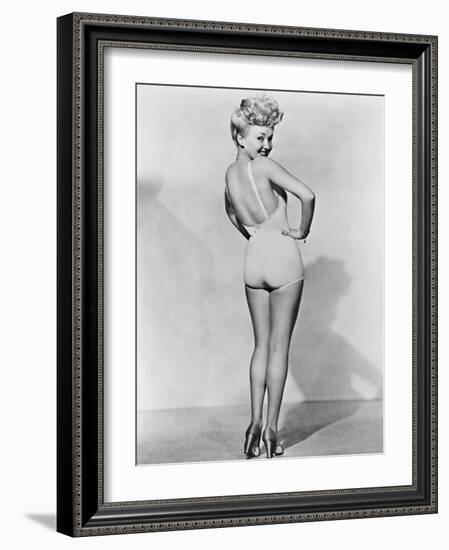 Betty Grable, 1941-null-Framed Photographic Print