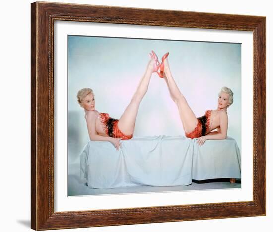 Betty Grable-null-Framed Photo