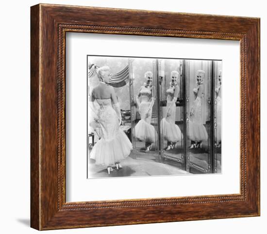 Betty Grable-null-Framed Photo