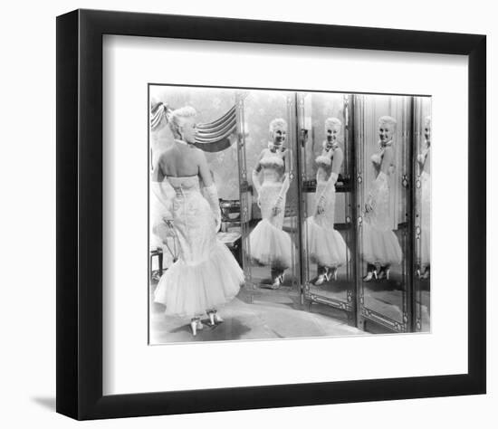 Betty Grable-null-Framed Photo