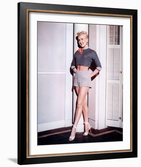 Betty Grable-null-Framed Photo