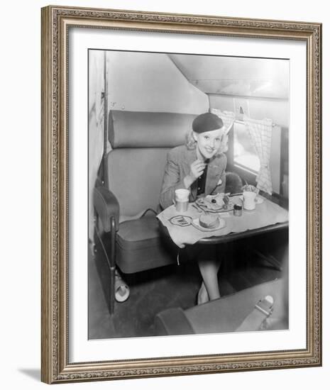 Betty Grable-null-Framed Photo