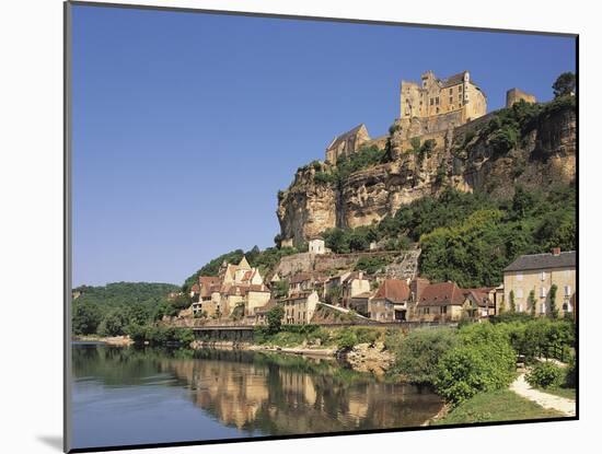 Beynac, Aquitaine, Dordogne, France-Michael Busselle-Mounted Photographic Print