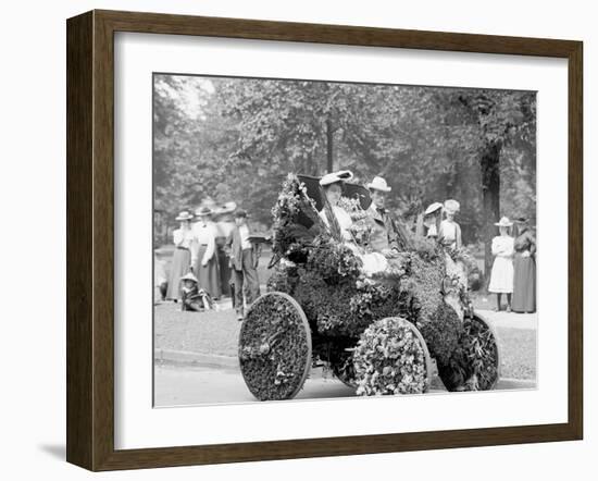 Bi-Centenary Celebration, Floral Parade, Automobile of Wm. Metzger, Detroit, Mich.-null-Framed Photo