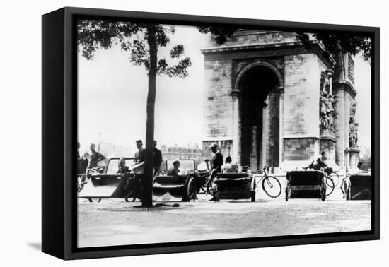 Bicycle Taxis in the Place D'Etoile by the Arc De Triomphe, German-Occupied Paris, August 1943-null-Framed Premier Image Canvas