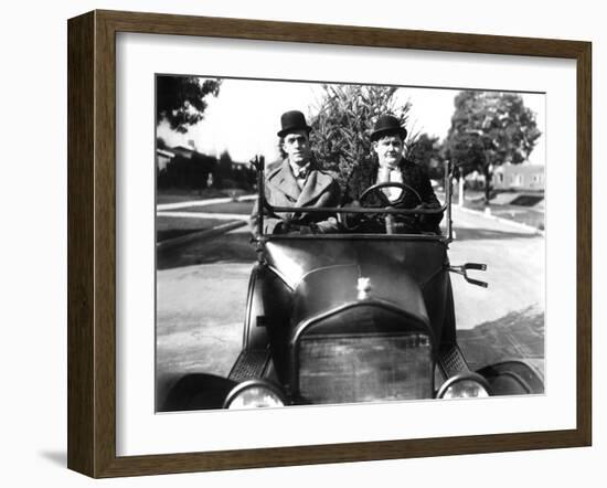 Big Business, Stan Laurel, Oliver Hardy, 1929-null-Framed Photo