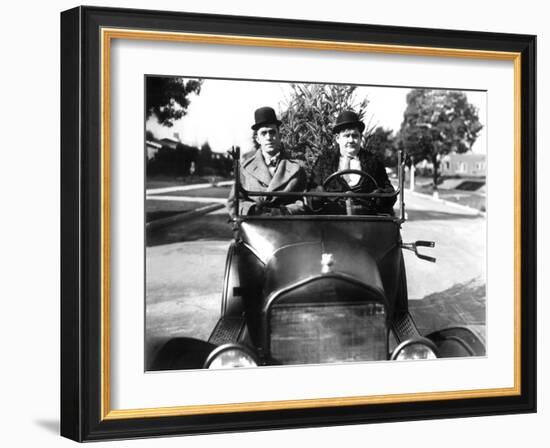 Big Business, Stan Laurel, Oliver Hardy, 1929-null-Framed Photo