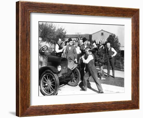 Big Business, Stan Laurel, Oliver Hardy, James Finlayson, 1929-null-Framed Photo