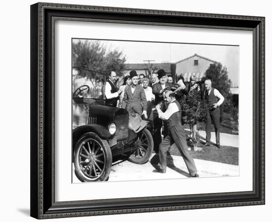 Big Business, Stan Laurel, Oliver Hardy, James Finlayson, 1929-null-Framed Photo