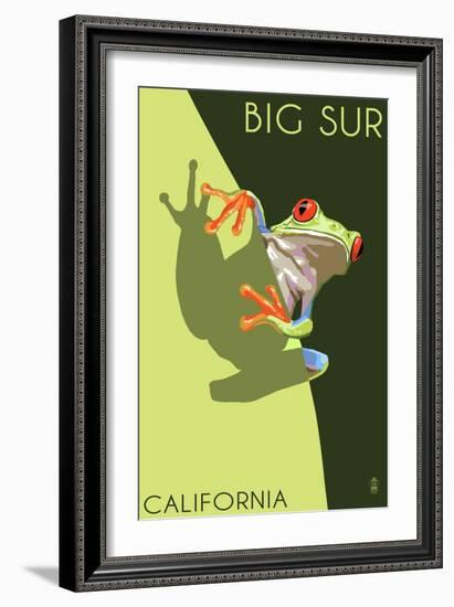 Big Sur, California - Tree Frog-Lantern Press-Framed Art Print