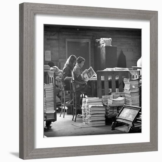 Binding Room at the White Rose Press, Mexborough, South Yorkshire, 1968-Michael Walters-Framed Photographic Print