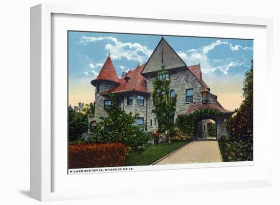 Binghamton, New York, Exterior View of the Kilmer Residence on Riverside Drive-Lantern Press-Framed Art Print