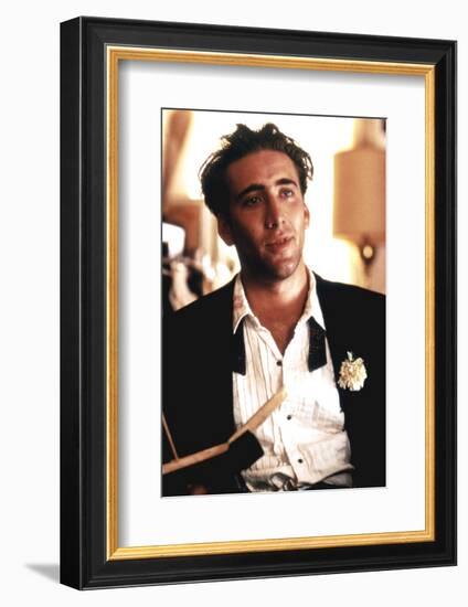 BIRDY, 1984 directed by ALAN PARKER Nicolas Cage (photo)-null-Framed Photo