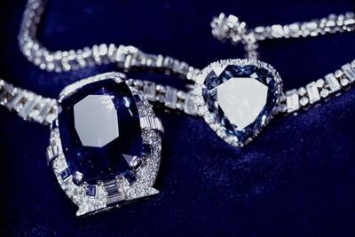 Bismarck Necklace and Empress Eugenie s 1826 1920 Ring Diamond