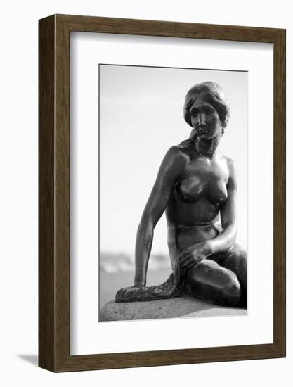 Black-And-White Picture of the Statue of the Little Mermaid in Copenhagen, Denmark, Scandinavia-Simon Montgomery-Framed Photographic Print