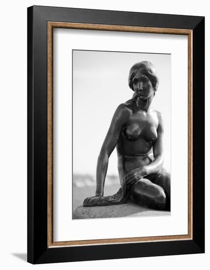 Black-And-White Picture of the Statue of the Little Mermaid in Copenhagen, Denmark, Scandinavia-Simon Montgomery-Framed Photographic Print