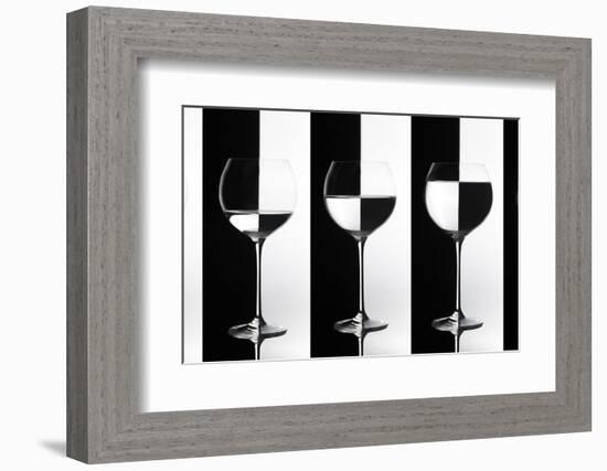 Black and White-Doris Reindl-Framed Photographic Print