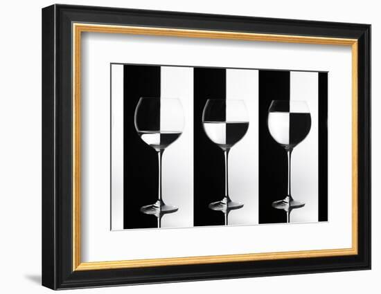 Black and White-Doris Reindl-Framed Photographic Print