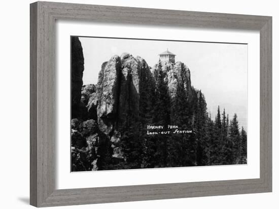 Black Hills Nat'l Forest, South Dakota - Harney Peak Look-out Station-Lantern Press-Framed Art Print