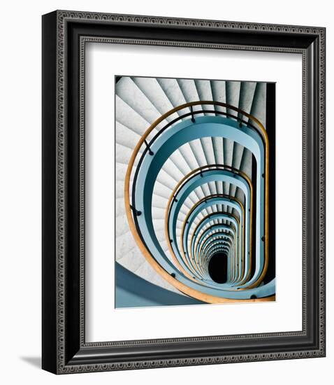 Black Hole-null-Framed Art Print