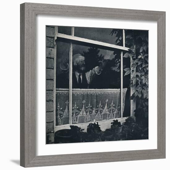 'Black out', 1941-Cecil Beaton-Framed Photographic Print