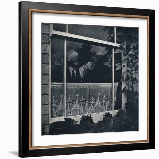 'Black out', 1941-Cecil Beaton-Framed Photographic Print