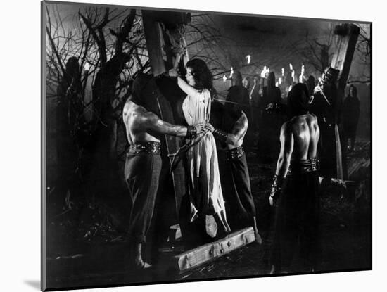 Black Sunday, Barbara Steele, 1960-null-Mounted Photo