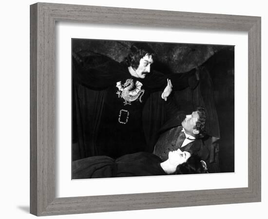 Black Sunday, Ivo Garrani, John Richardson, Barbara Steele, 1960-null-Framed Photo