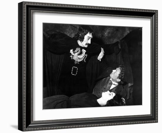 Black Sunday, Ivo Garrani, John Richardson, Barbara Steele, 1960-null-Framed Photo