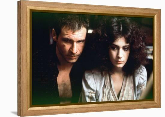BLADE RUNNER, 1981 directed by RIDLEY SCOTT Harrison Ford / Sean Young (photo)-null-Framed Stretched Canvas