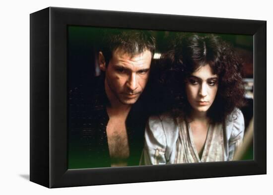 BLADE RUNNER, 1981 directed by RIDLEY SCOTT Harrison Ford / Sean Young (photo)-null-Framed Stretched Canvas