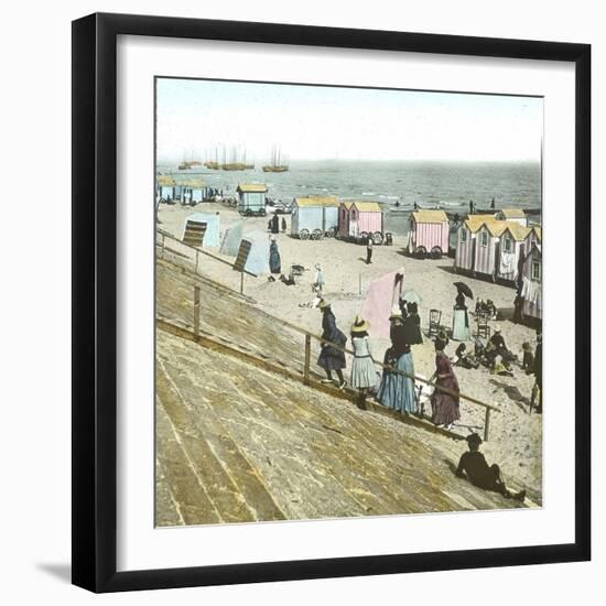 Blankenberghe (Belgium), the Beach at Swimming Time-Leon, Levy et Fils-Framed Photographic Print